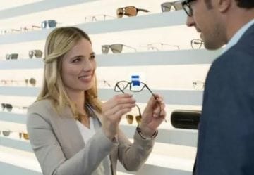 A checklist for buying new glasses